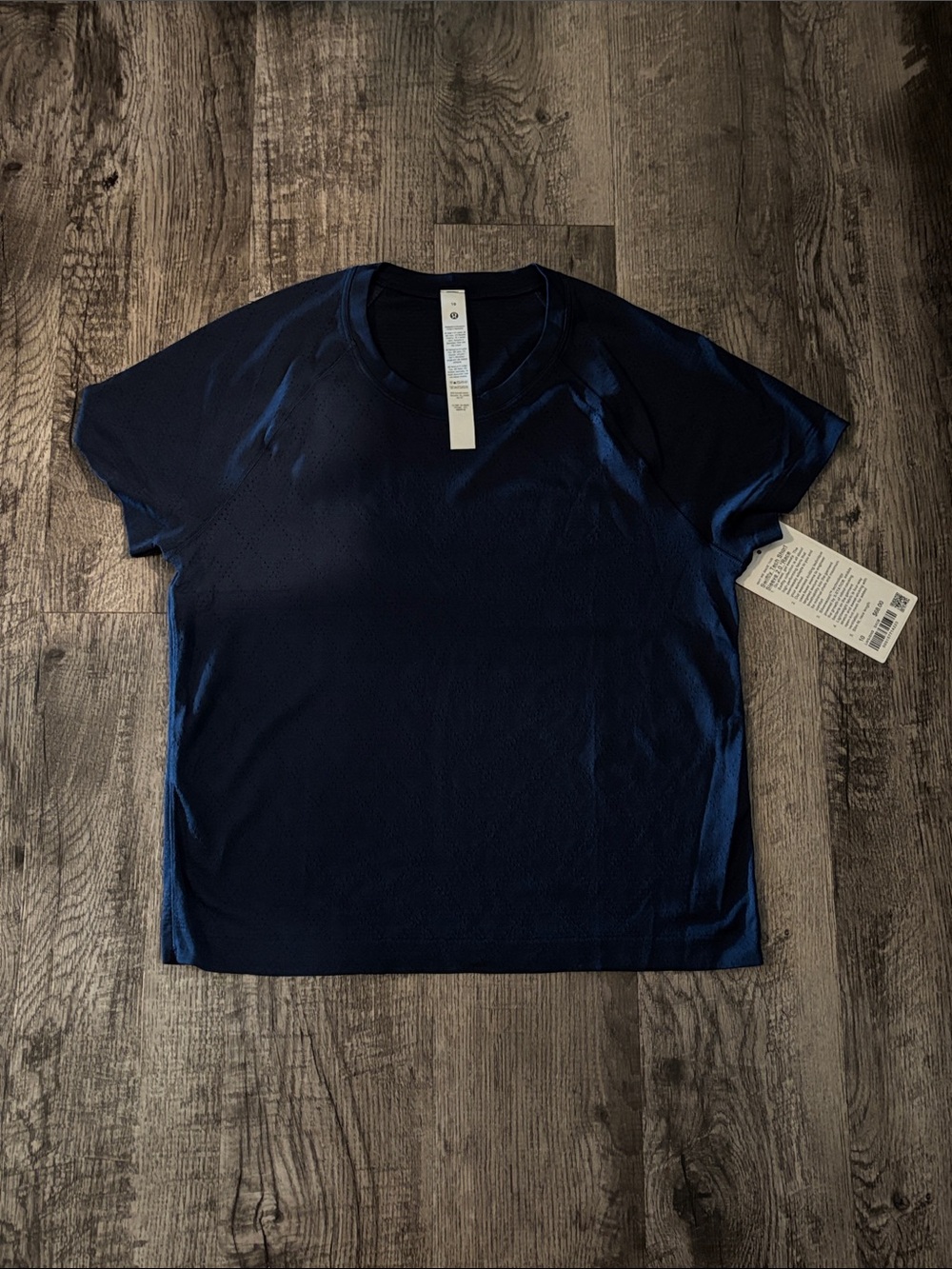 Lululemon Swiftly Tech Short Sleeve - Waist Length - Navy Blue - Size 10